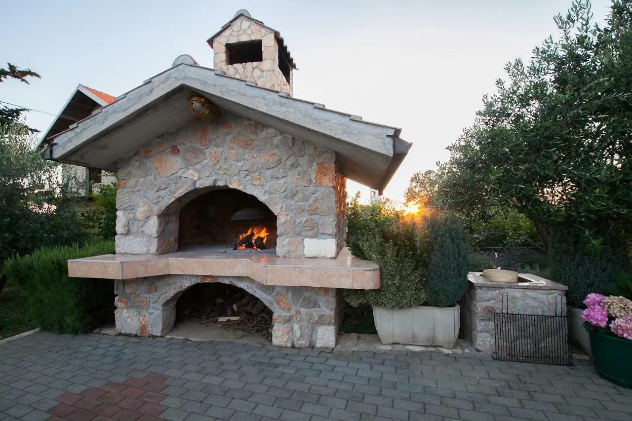 Holiday Home Antonio Dracevac Ninski